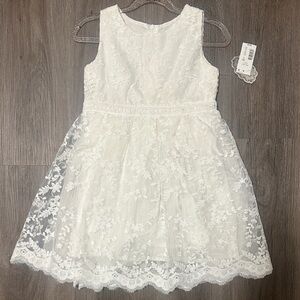 Elegant White Lace Kids Dress size 5